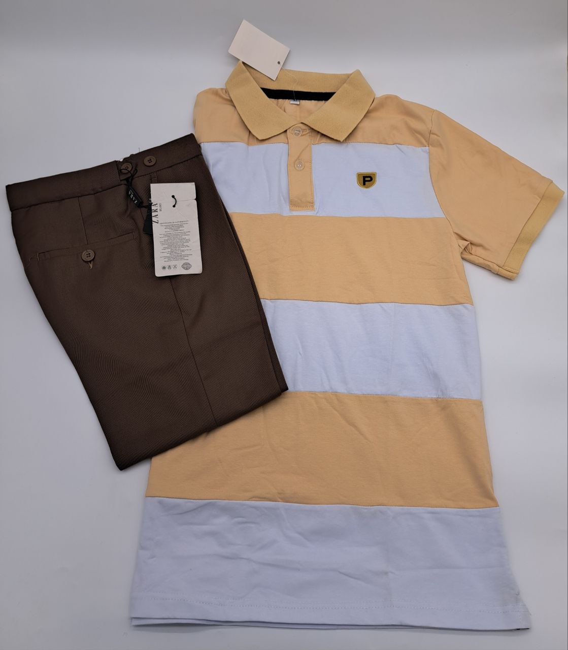 a bag of luggage sitting on top of a white surface 